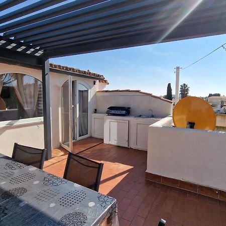 Maison De Vacances Avec Amarre Empuriabrava Exteriér fotografie