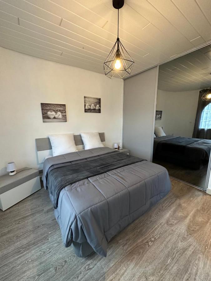 Maison De Vacances Avec Amarre Empuriabrava Exteriér fotografie